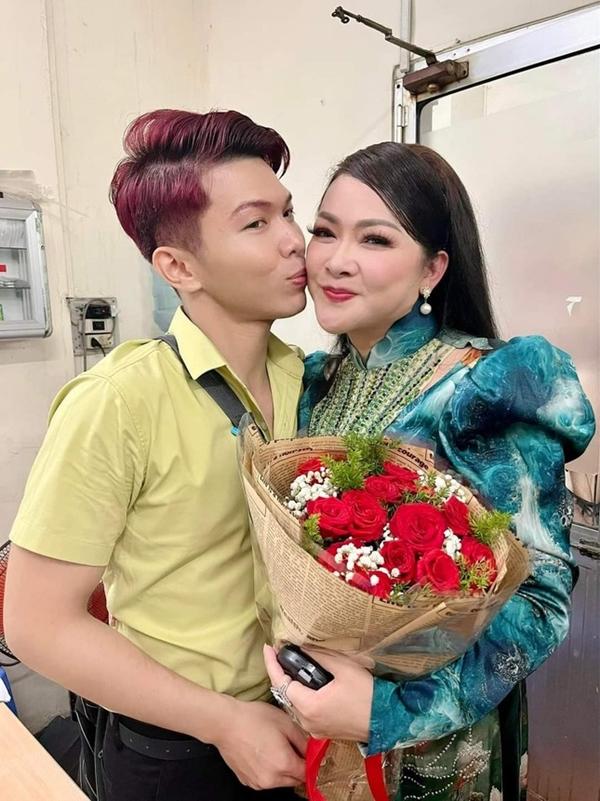 Đu thần tượng - chuyện vui, buồn-2