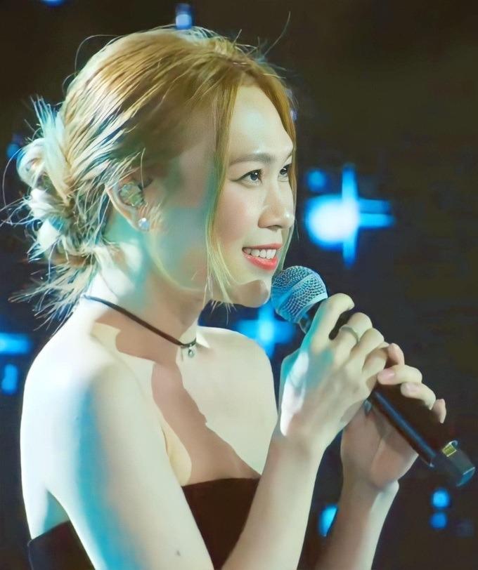 Mỹ Tâm tuổi 42: Độc thân viên mãn, gây sốt với nhan sắc lão hóa ngược-8