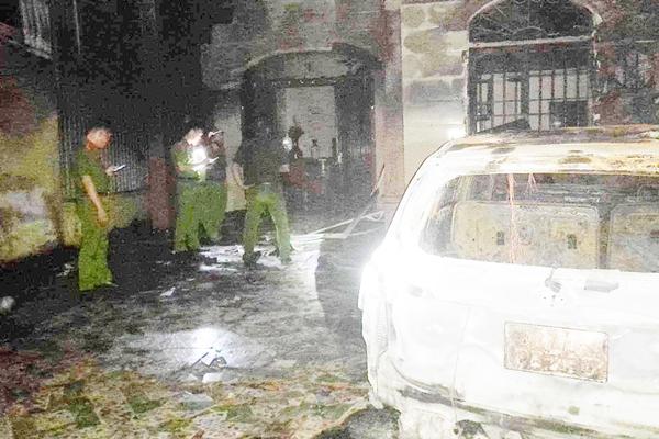 2 người tử vong trong vụ cháy nhà ở kết hợp kinh doanh tại Hòa Bình-4