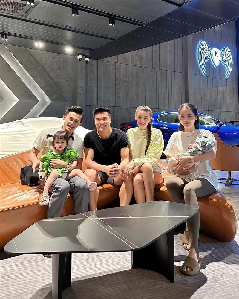 Vợ đại gia siêu xe Bến Tre nổi nhất hôm nay, mẹ 2 con có body đẹp không thua vợ Bùi Tiến Dũng-12