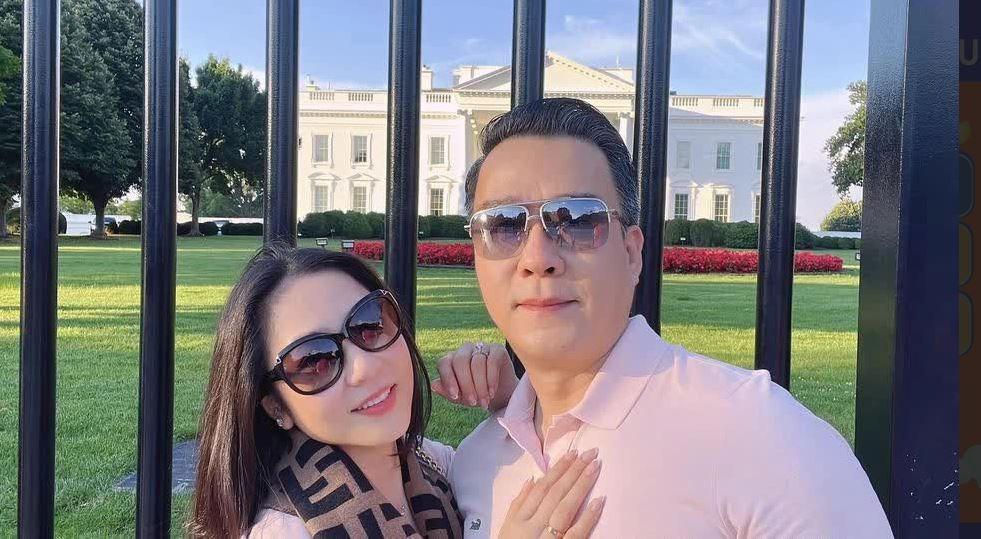 Bị đồn chia tay vợ, vua cá Koi nói vài câu lộ ngay trạng thái hôn nhân-1