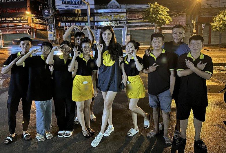 Vợ Lê Dương Bảo Lâm lần đầu đọ sắc Mai Phương Thúy, thua chiều cao nhưng không kém nhan sắc-2