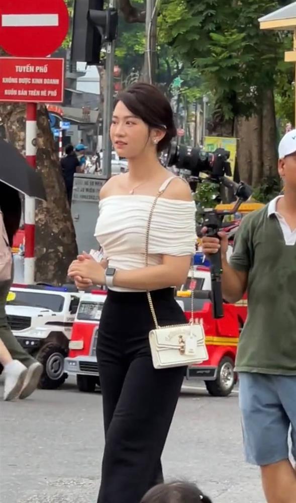 Lê Bống lọt vào cam thường, thay đổi ra sao mà được nhận xét khác hẳn trước đây?-3