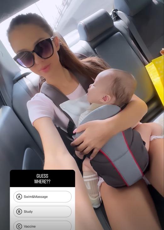 Vợ mẫu Tây của Bùi Tiến Dũng mặt mộc ở nhà chăm con vẫn xinh hết nấc-2