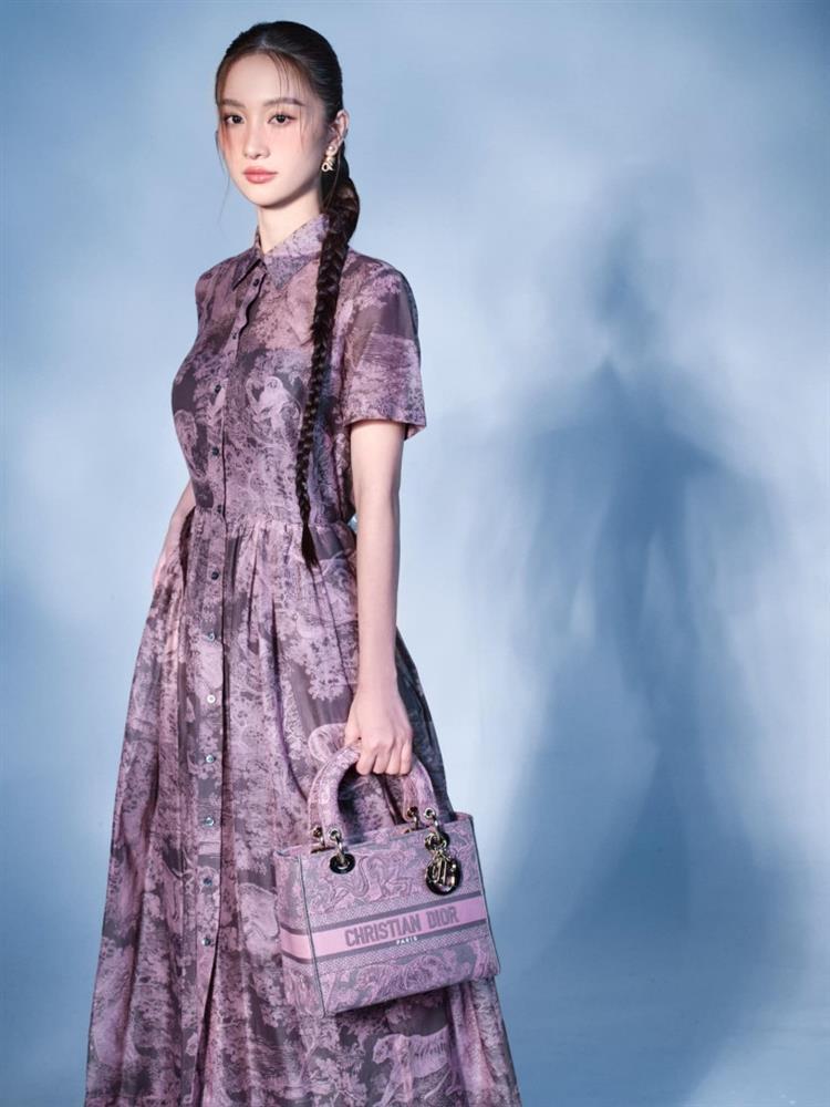 Lương Thuỳ Linh kiêu sa như nữ hoàng, Hhen Niê da nâu nhìn lâu càng đẹp-4