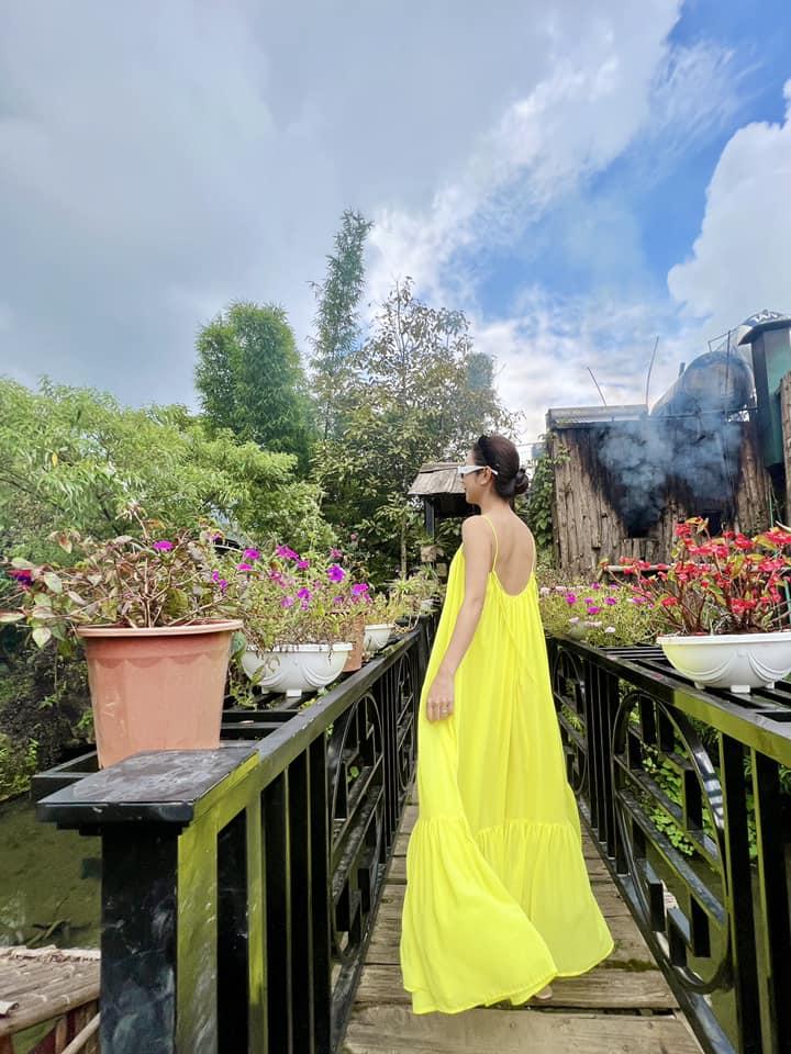 Loạt maxi đi biển gợi cảm chừng mực của Jennifer Phạm-7