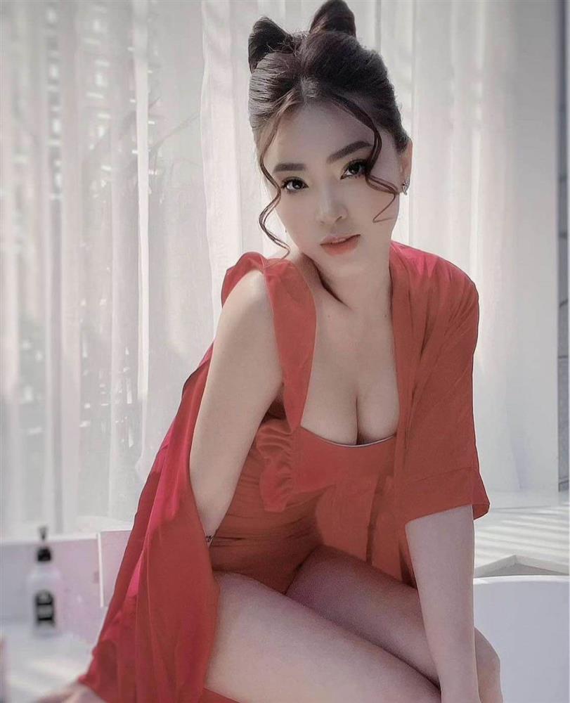 Gái 3 con Hải Băng U40 đẹp nuột nà, khác hẳn hình ảnh bụng núng nính mỡ 4 năm trước-3