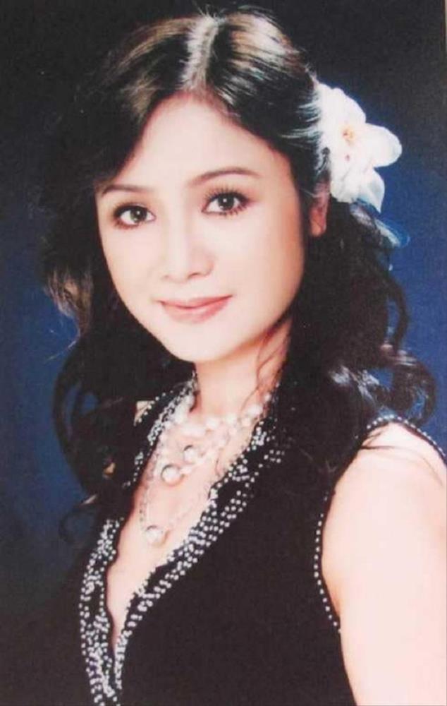 NSND Thu Hà thời trẻ đẹp cỡ nào mà được xem là khuôn vàng thước ngọc?-6