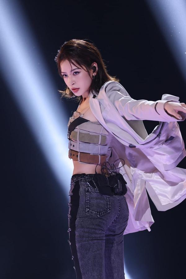Bất ngờ về danh tính nữ rapper dạy Chi Pu rap, giúp cô đạt top 1 show Tỷ Tỷ!-2