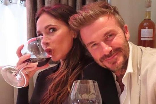 Bữa ăn tối trị giá gần 2.500 USD của Beckham