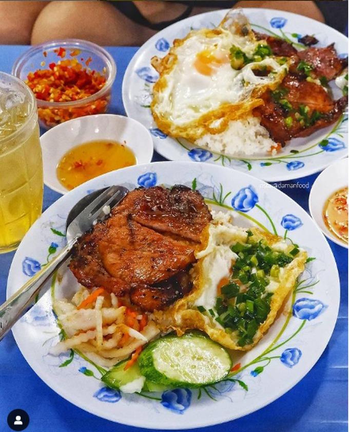 Giá 160.000 đồng/suất cơm tấm ở quán nổi tiếng TPHCM, khách Mỹ khen nức nở-2