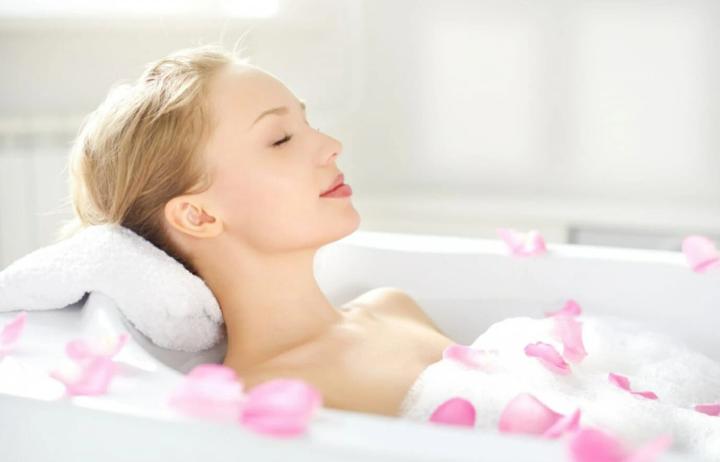 Tuyệt chiêu làm đẹp từ hoa sen-1