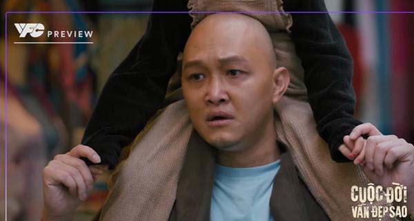 Vì sao Cuộc Đời Vẫn Đẹp Sao không nhắc đến con trai bà Tình sau khi giả chết, bỏ rơi mẹ và vợ đi theo tình mới?-3