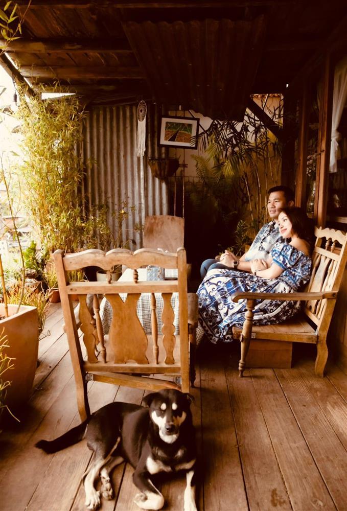 MC Vân Hugo khoe ảnh váy cưới và tình tứ bên chồng doanh nhân, tiết lộ cuộc hôn nhân thứ hai-6