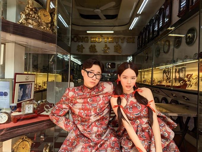 Cô dâu bộ ảnh cưới thời bố mẹ anh: Mỗi năm chồng đều tặng nhẫn kim cương-1