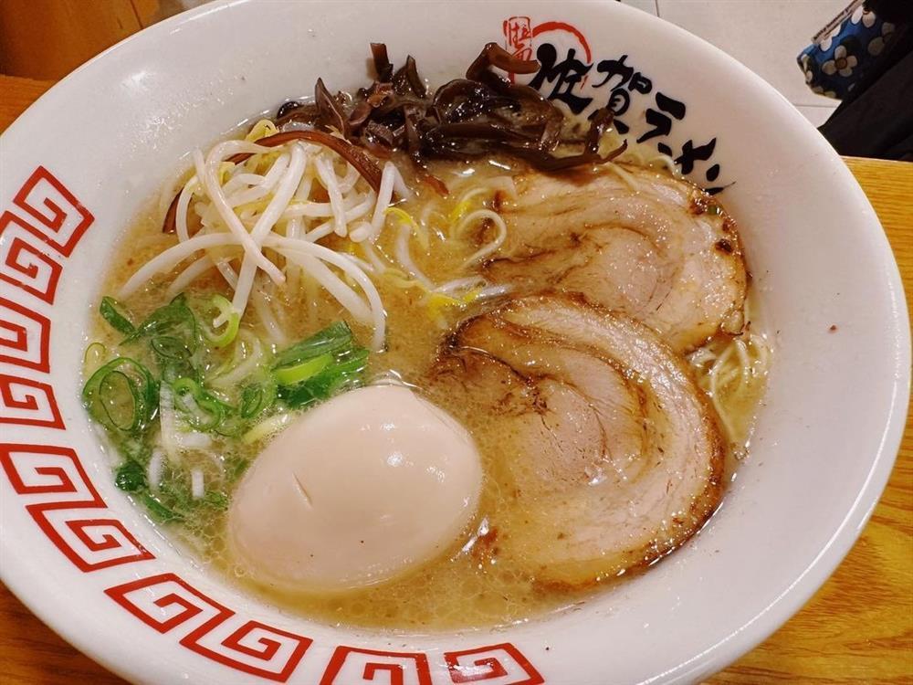 Hyun Bin - Son Ye Jin hẹn hò bình dị hậu lên chức cha mẹ-3