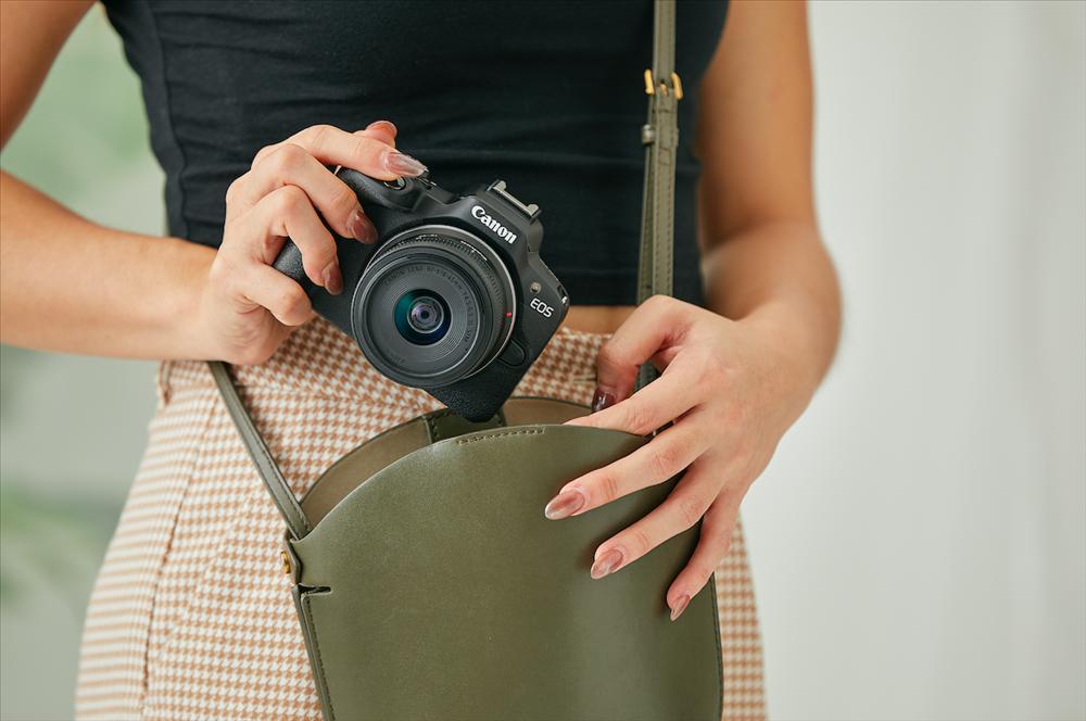 Canon EOS R50: nhiều tính năng, đáp ứng nhu cầu quay phim của Vloggers-1