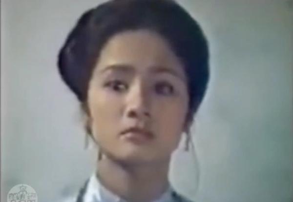 NSND Thu Hà: Từ Nữ hoàng ảnh lịch đến cuộc sống an phận tuổi 54-3