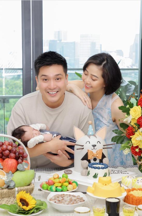 Liêu Hà Trinh công khai diện mạo quý tử sau 1 tháng làm mẹ-5