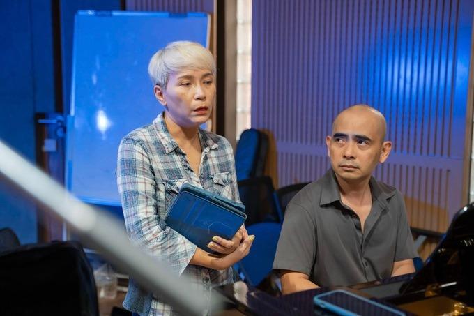 Sầu nữ phòng trà Hương Giang: Lần lượt mất người thân, bươn chải tuổi U50-2