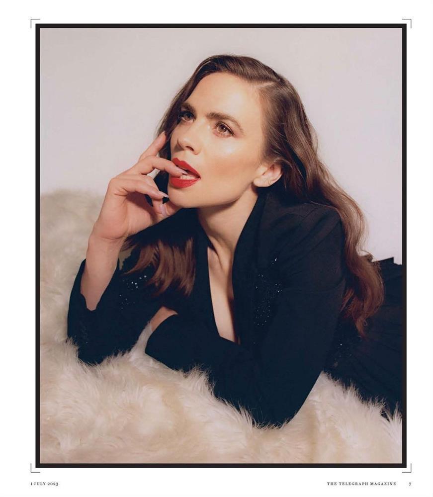 Nhan sắc nữ diễn viên kém 20 tuổi dính tin đồn hẹn hò Tom Cruise-9