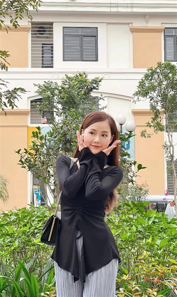 Nhan sắc đời thường của nữ phụ đỏng đảnh Nơi giấc mơ tìm về-6