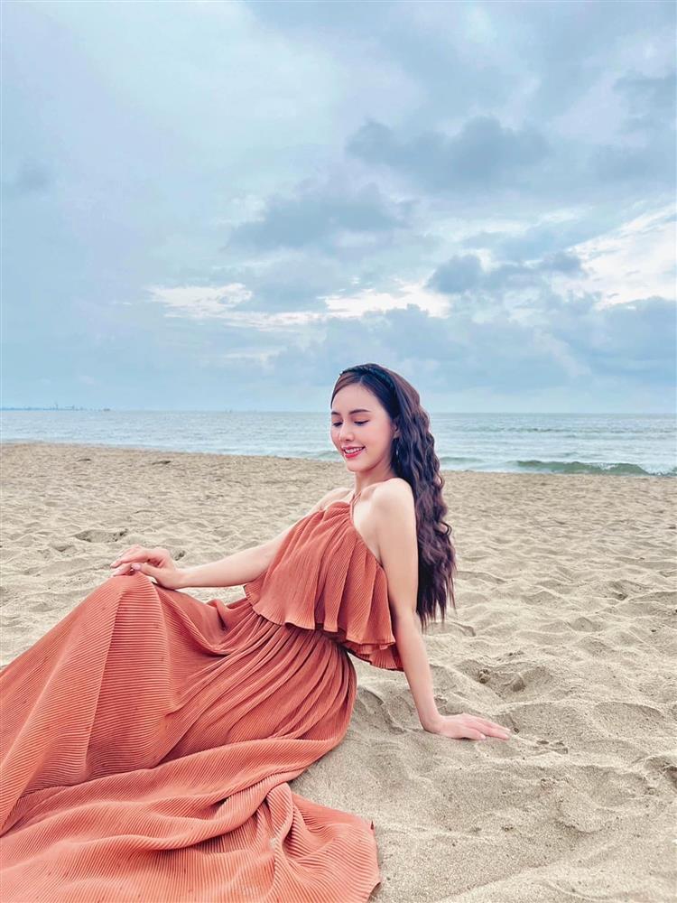 Nhan sắc đời thường của nữ phụ đỏng đảnh Nơi giấc mơ tìm về-8