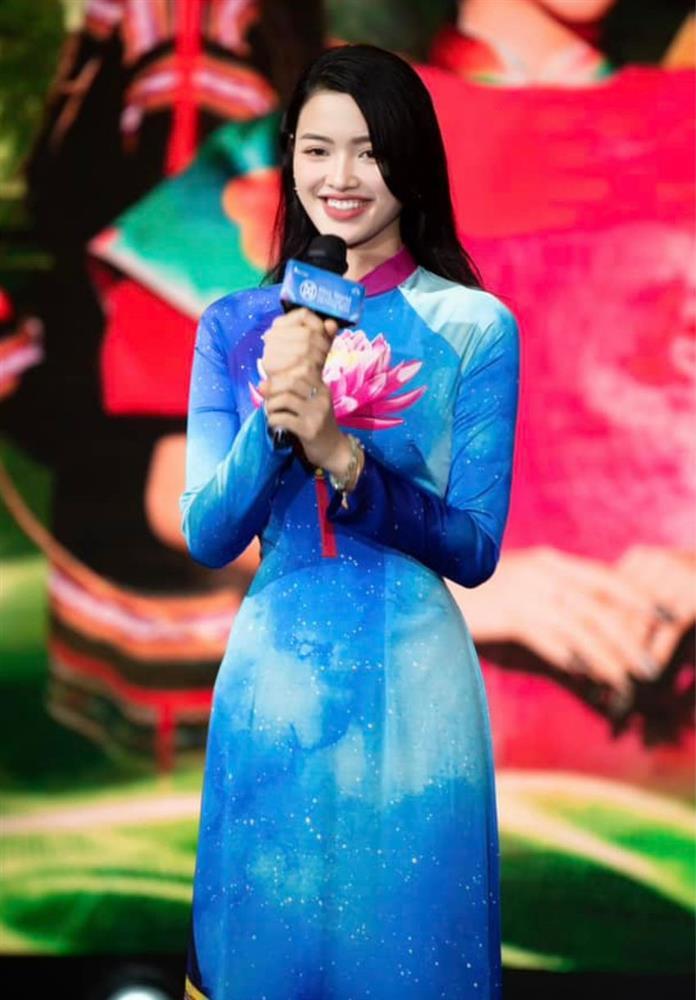 Nữ sinh 19 tuổi từng bị tẩy chay vào chung kết Miss World Vietnam-11