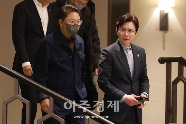 Mỹ nam từng bị cấm yêu Song Hye Kyo bây giờ ra sao?-4