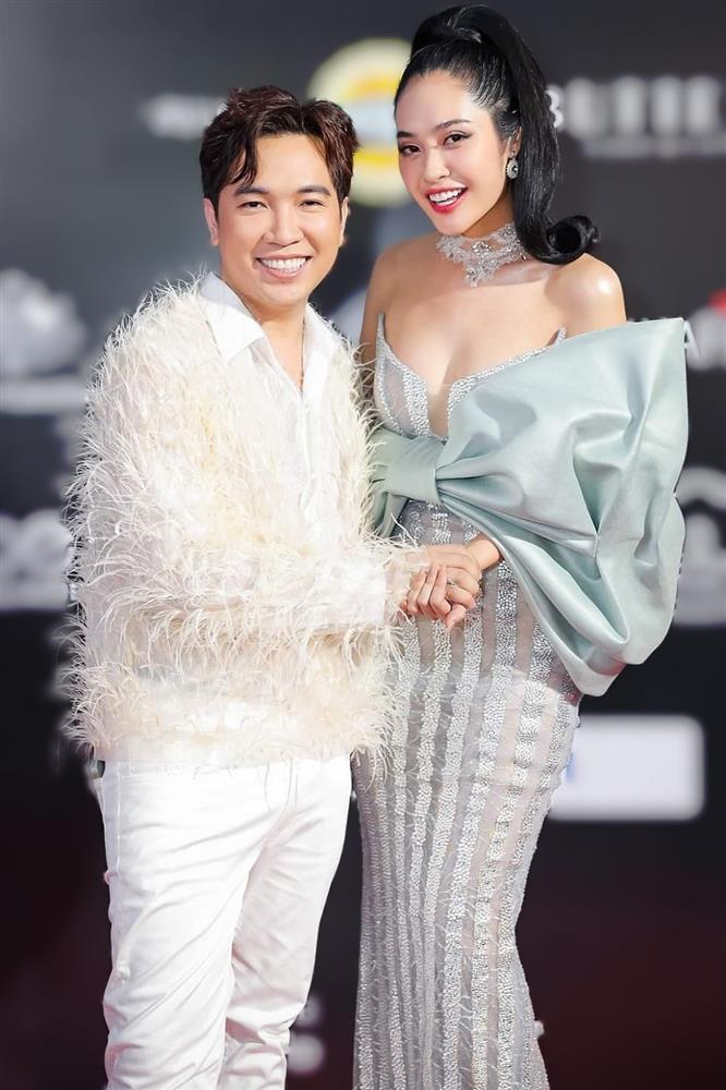 Màn xử lý tinh tế của siêu mẫu Thanh Hằng với đàn em khiến ai cũng nể-3