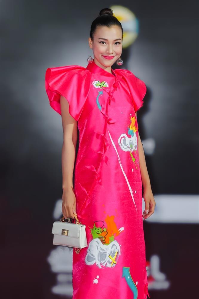 Màn xử lý tinh tế của siêu mẫu Thanh Hằng với đàn em khiến ai cũng nể-7