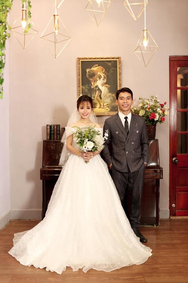 Con dâu lỡ ăn cơm trước kẻng, mẹ chồng đem 5 cây vàng, 600 triệu qua đón rước-3