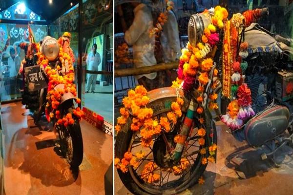 Câu chuyện thần bí quanh chiếc mô tô gặp tai nạn từ năm 1980-1