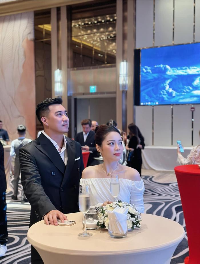 Hằng Túi và bạn trai xả loạt ảnh du lịch tình tứ, đàng trai chứng minh là người của gia đình-4