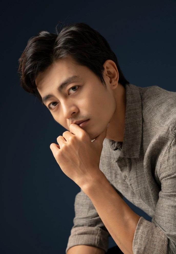 Diễn viên Quốc Huy U40 vẫn phong độ, tiết lộ hôn nhân bên bà xã kín tiếng-2