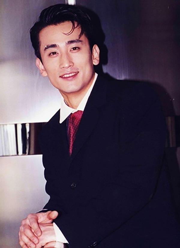 Cuộc đời tài tử xuất thân tài phiệt, từ chối kế thừa công ty đứng thứ 10 thế giới-3