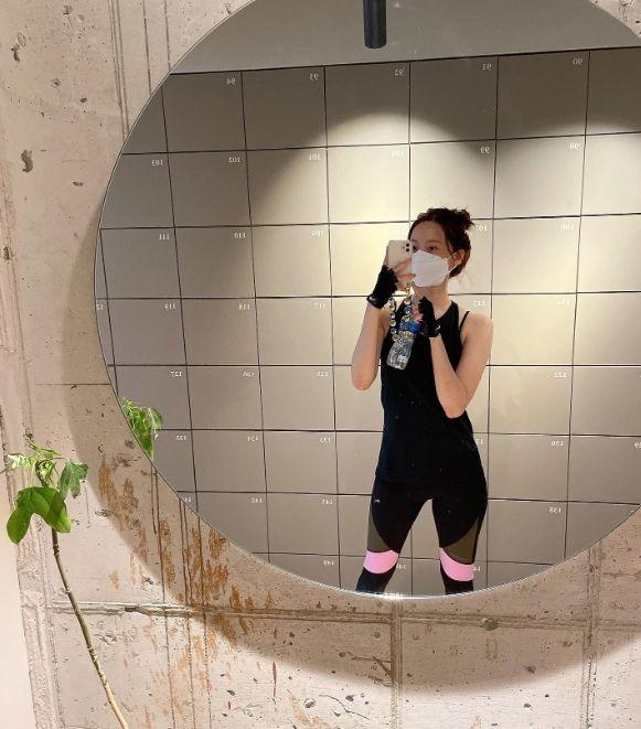 Yoona duy trì phương pháp tập 4321 để giữ eo thon, dáng chuẩn-4