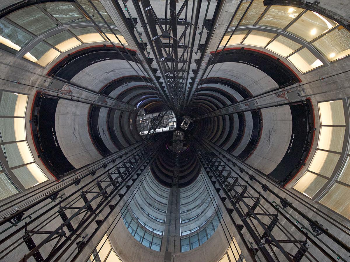 Khám phá căn hộ 212 tỷ của Messi ở Mỹ: Có cả thang máy dành cho ô tô-8