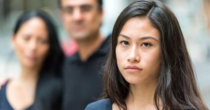 Độc lạ giới trẻ Trung Quốc: Bỏ việc, về quê trò chuyện với bố mẹ để có tiền-4