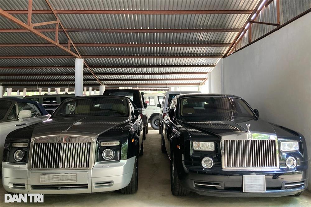 Ngắm kho xe của Đặng Lê Nguyên Vũ: Trăm tỷ xếp lán, phải thuê người chăm-8