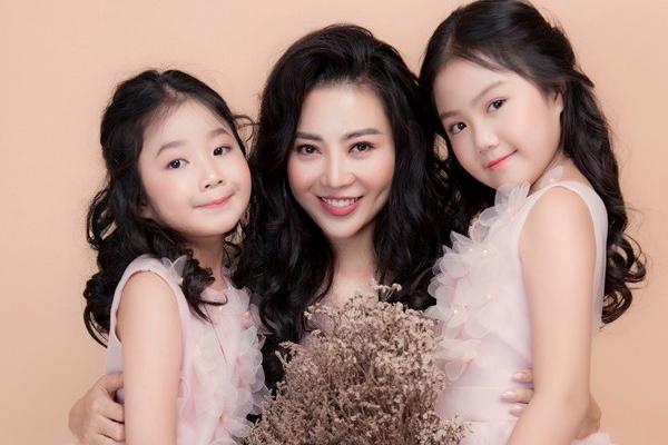 Mẹ chồng Thanh Hương: Thương và ủng hộ con dâu theo nghề diễn viên nhiều vất vả-7