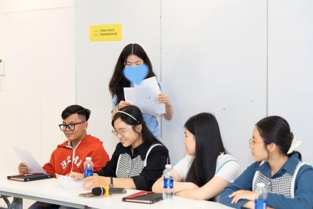 Con gái giấu kín của Hà Phương và chồng tỷ phú: Chiều cao vượt mẹ, học vấn xuất sắc-3