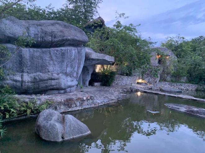 Bất ngờ rò rỉ hình ảnh ngôi nhà trong hang thứ hai của ông Đặng Lê Nguyên Vũ-1