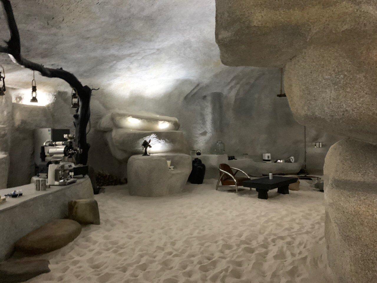 Bất ngờ rò rỉ hình ảnh ngôi nhà trong hang thứ hai của ông Đặng Lê Nguyên Vũ-9