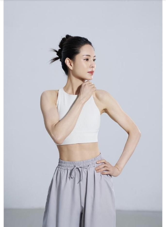 Bí quyết giữ sắc vóc của sao U50-U60 khiến khán giả phát hoảng-1