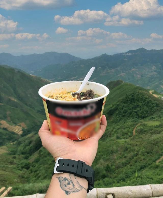 Chùm ảnh: Những bát mì view triệu đô chất như nước cất ở Việt Nam-15