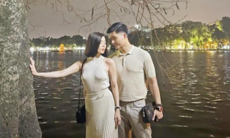 Body cơ bắp cuồn cuộn của phi công kém chục tuổi khiến các phú bà Vbiz say như điếu đổ-9