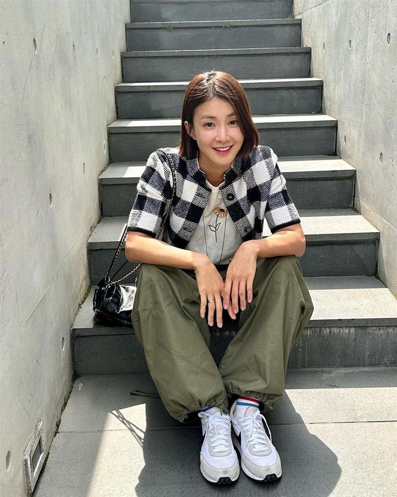 Nữ diễn viên Vườn Sao Băng gây choáng với thân hình cơ bắp-5