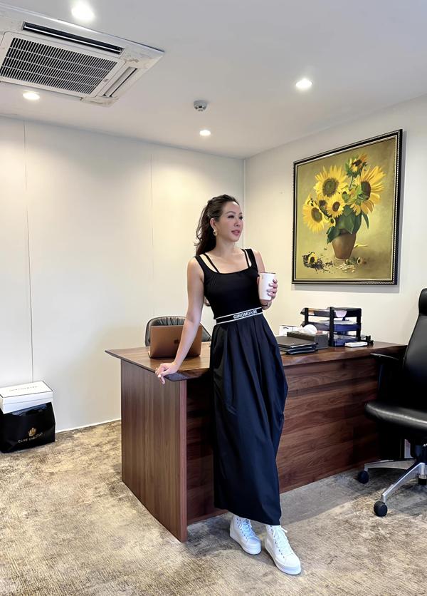 Tuổi U50 nhưng sắc vóc hoa hậu Thu Hoài vừa ly hôn chồng trẻ vẫn nuột khó tin-2