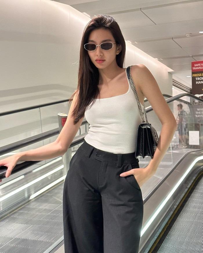 Mỹ nhân Việt diện áo hai dây trẻ trung, tinh tế-8